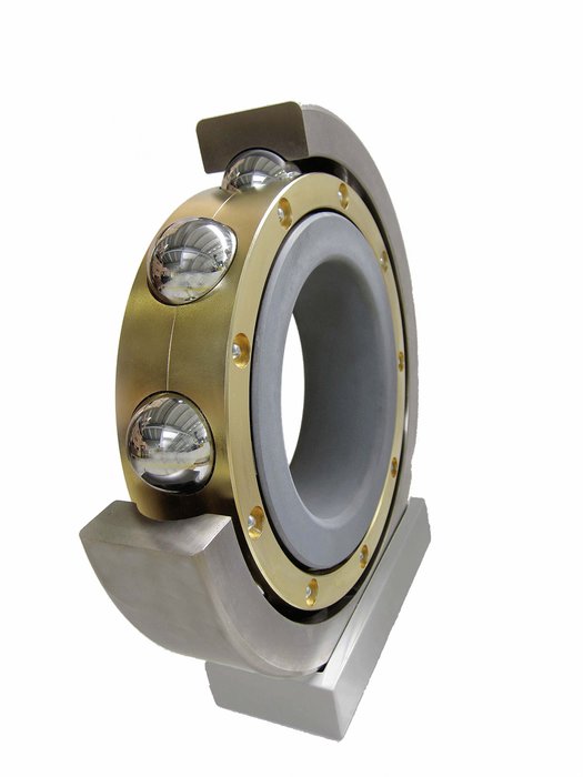 Electrically insulated rolling bearings Protection against bearing